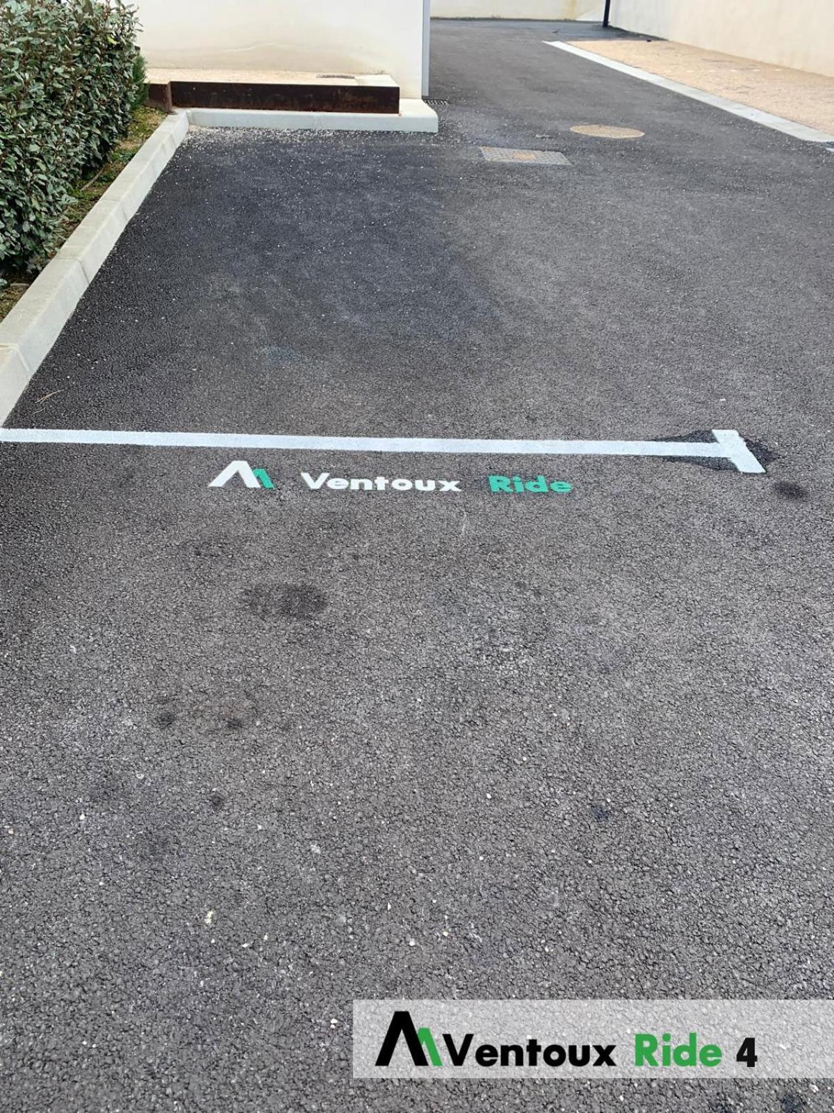 Ventoux Ride Apartman Malaucène Szoba fotó