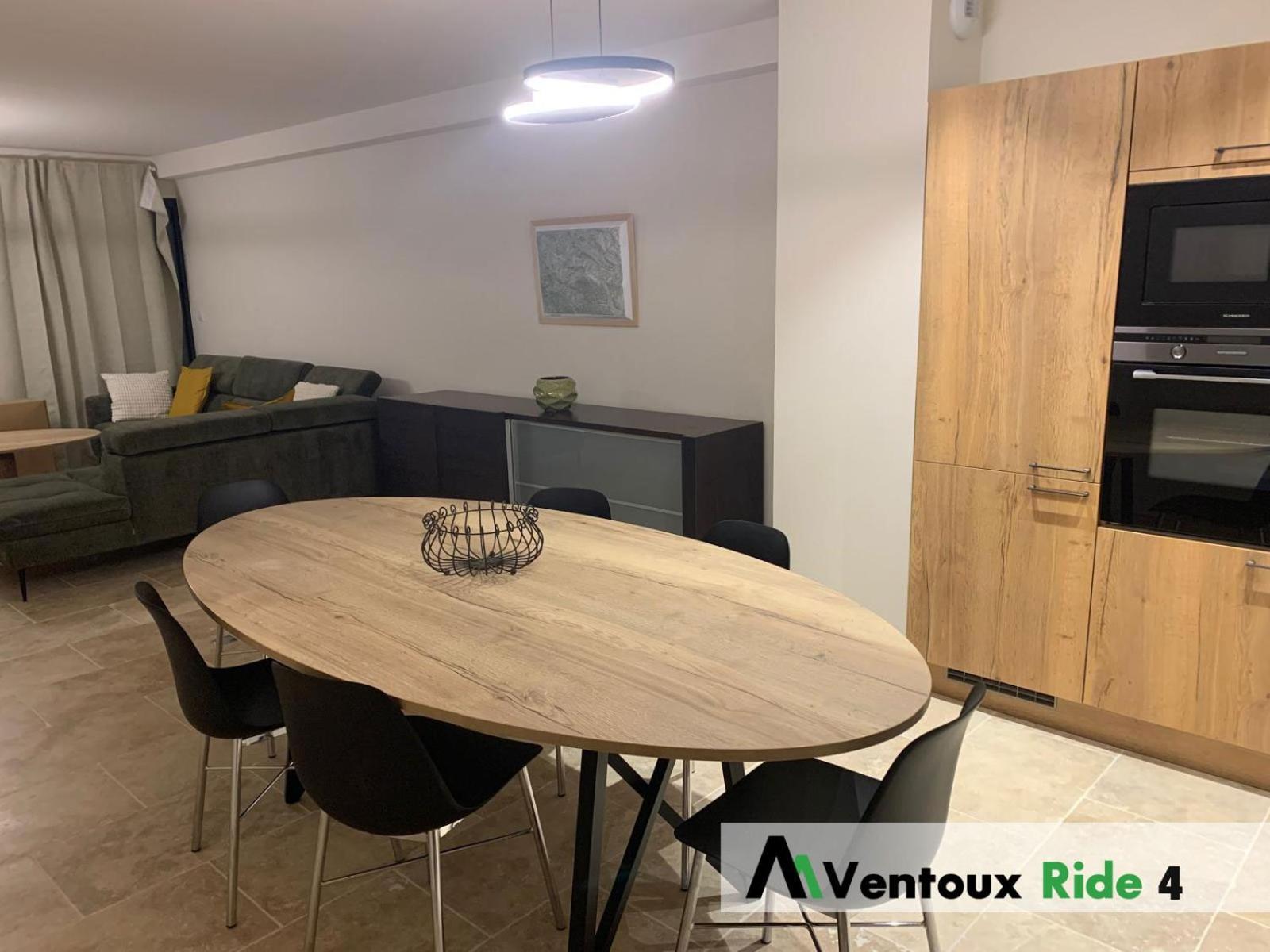 Ventoux Ride Apartman Malaucène Szoba fotó